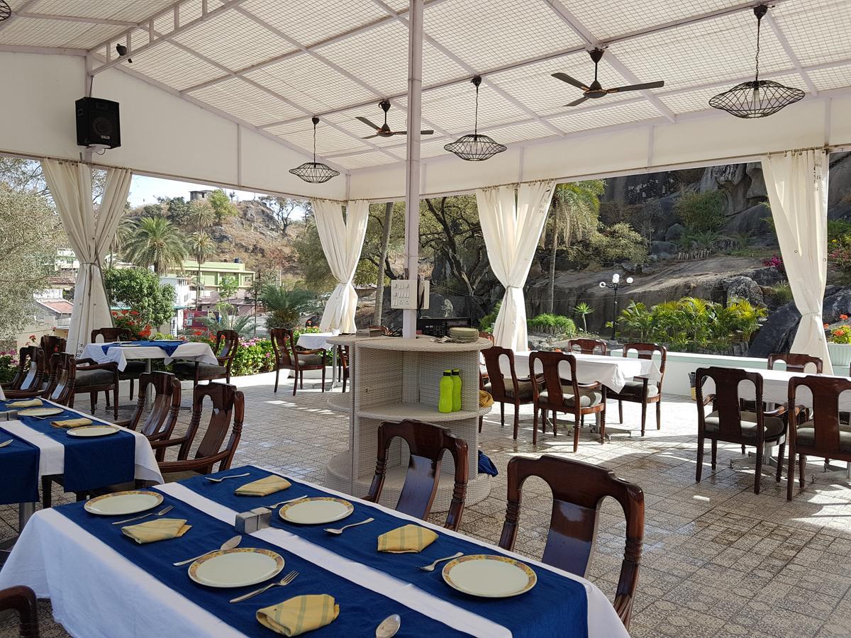 Hotel Karnavati Mount Abu Exterior foto