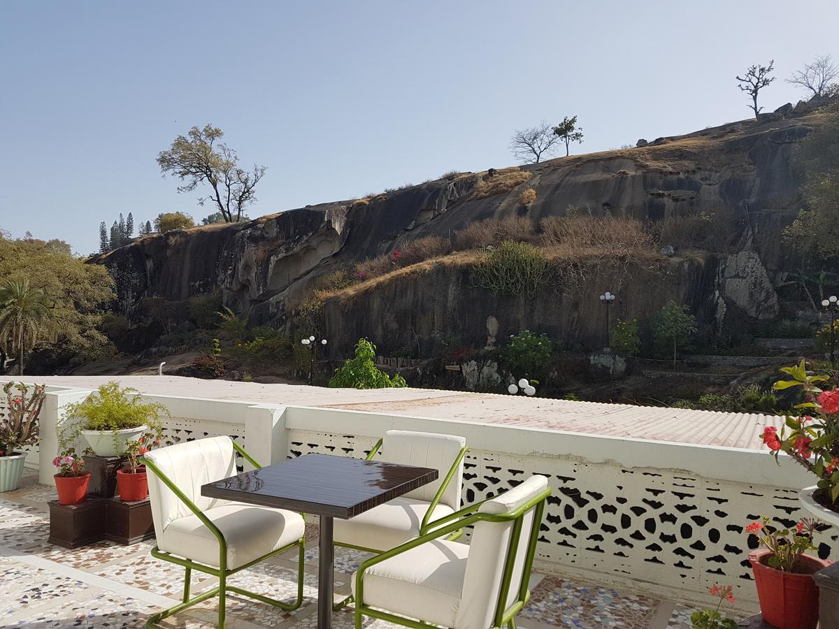 Hotel Karnavati Mount Abu Exterior foto