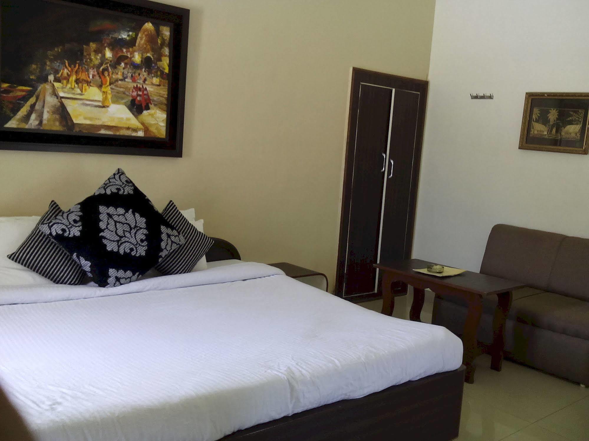 Hotel Karnavati Mount Abu Exterior foto